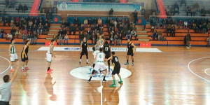 Victoria del CDB Enrique Benítez para cerrar la temporada regular. / Foto: @PrensaEBenitez.