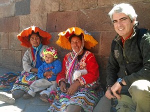 Recuerda con cariño los trabajos que hizo para Médicos del Mundo y Unicef. 