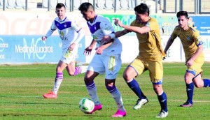 El Recre espera refrendar ante el colista el buen partido que hizo en Jaén. / Foto: Miguel Ángel Peragón.