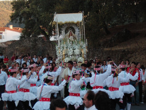 Danza de Nuestra Sra. de la Tórtola, de Hinojales.