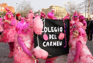 Uno de los colegios participantes en la Cabalgata.