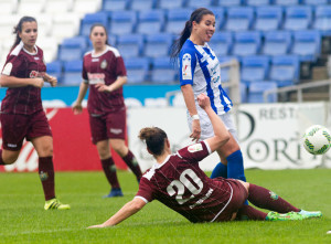 Por ocasiones el conjunto de Huelva debió resolver el partido mucho antes. / Foto: www.lfp.es.