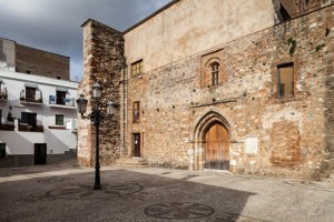 Además de recursos naturales, la historia y la cultura tienen mucho que enseñar en la provincia de Huelva.