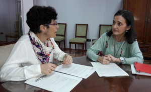 Reunión de la subdelegada Gobierno y de la jefa de la Unidad de Violencia de la Mujer.