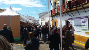 inauguracion feria gastronomica el almendro