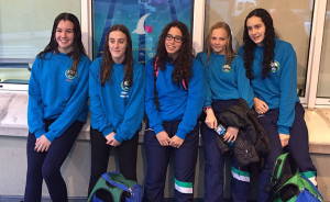 Componentes del equipo infantil femenino del CN Huelva en Gijón.