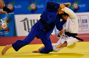 Un lance del combate final entre Cinta García y la ucraniana Daria Bilodid. / Foto: www.eju.net.