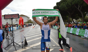 Emilio Martín, ganador Absoluto del Duatlón de Punta.