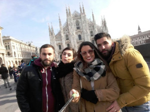 El onubense y su pareja con una pareja de amigos de Huelva que fueron a visitarlos.