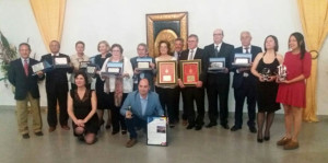 Con el resto de premiados en la gala organizada por el Colegio con motivo del día de San Juan de Dios.