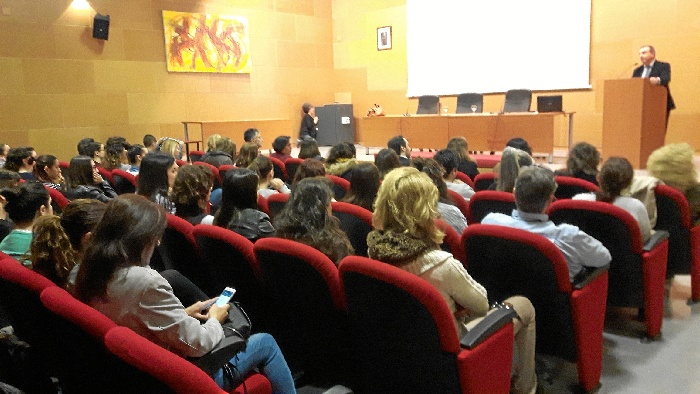 La Universidad de Huelva se ha sumado a la celebración del Día Internacional de las Mujeres.