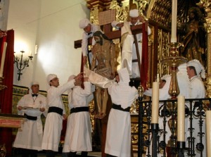 Los cartayeros viven con intensidad la Semana de Pasión.