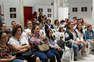 Acto celebrado en la biblioteca.