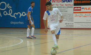 Alberto Guerra, máximo goleador del Smurfit y del grupo 17 de Tercera División de fútbol sala.