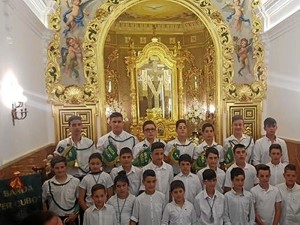 La Cruz de la Calle Cabo comienza a preparar sus fiestas.