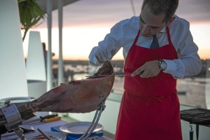 Los eventos corporativos se celebran durante todo el año, aunque la demanda es menor en los meses de verano. Las bodas y otros eventos sociales tienden a celebrarse principalmente entre los meses de marzo a octubre.