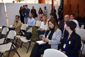 Periodistas y asistentes al Congreso. / Foto: Manu Rodríguez.