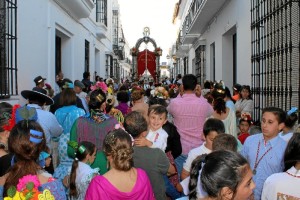 Multitudinario desfile.