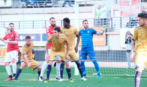 Pape Assane, una de las novedades en la lista de convocados del Recre. / Foto: Real Murcia.