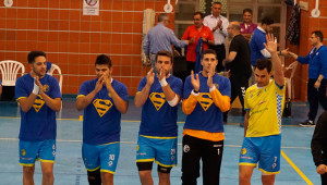 Sergio Cruzado, en el momento del adiós a su etapa como jugador de balonmano.