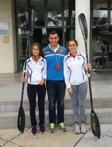 Las cadetes Elena Rovira y Mercedes Pérez fueron las primeras en ir a Sevilla.