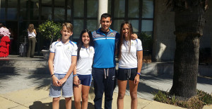 Enrique Pérez, Cristina Pérez y Daniela Barrios, representantes infantiles del RCMH en La Cartuja.