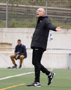 Antonio Toledo, entrenador del Fundación Cajasol Sporting, durante el partido ante el Espanyol. / Foto: www.lfp.es.