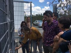 El actor Unax Ugalde ha visitado las instalaciones del Refugio.