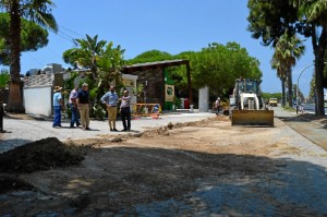 Acometen las obras necesarias para dotar de suministro eléctrico el Paseo Litoral de Nuevo Portil.