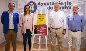 Un momento de la presentación de la Escuela de Baloncesto que se pone en marcha este verano en Huelva.