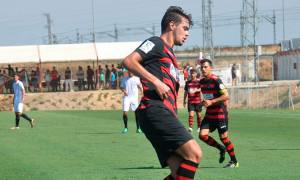 Rafa Álvarez, otro refuerzo para la zaga del San Roque.