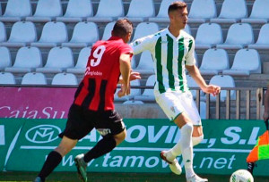 Alejandro Roser, procedente del Córdoba B, nuevo jugador del San Roque de Lepe.