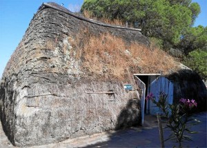 Choza de muleta en Doñana. Se conserva tal y como fue realizada en sus orígenes. / Foto: Cedida por Rocío Medina.