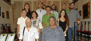 Grupo de profesores, autores de microrrelatos. 