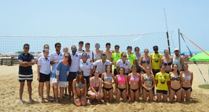 Participantes en la fase Provincial del Cadeba de voley playa en Punta Umbría.