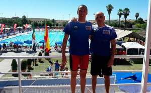 Matías Díaz y Álvaro Vera, deportistas del CD Masterhuelva en la prueba celebrada en Badajoz.