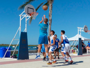 Una gran fiesta del baloncesto fue la prueba disputada en El Rompido.