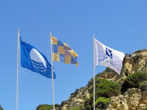 La playa del Parador de Mazagón cuenta con la Bandera Azul y la Q de Calidad Turística.