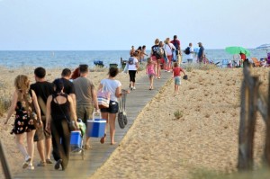 La playa cuenta también con una zona para personas con algún tipo de discapacidad.