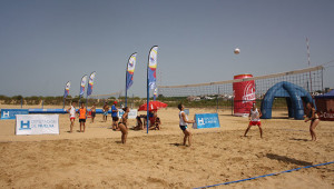 El vóley playa será protagonista el viernes en La Punta del Sebo y el sábado en Punta Umbría.