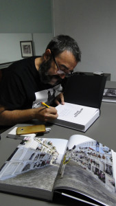 García ha presentado su libro en Moguer.