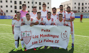 Formación de La Palma. que este domingo estrenó el casillero de victorias tras ganar al Estrella San Agustín. / Foto; Antonio Alcalde.