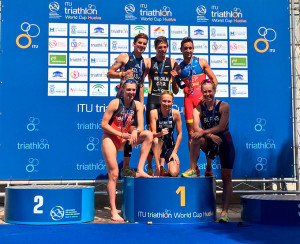 Los primeros clasificados en la prueba de la Copa del Mundo fe triatlón celebrada en Huelva. / Foto: @TRIATLONSP.