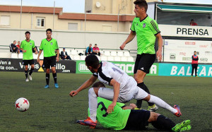 El Atlético Onubense necesita sacar adelante el partido de este miércoles ante el Alcalá. / Foto: Pepe Segura.