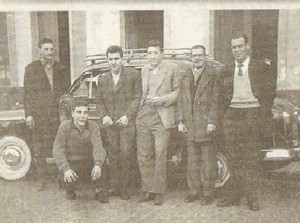 Grupo de taxistas en 1955.