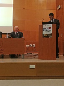 El primer conferenciante, Antonio Castillo de la Corte.