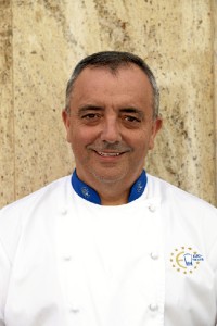 El chef de Ciquitrake Carlos Ramírez.