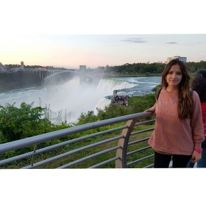 Una experiencia que le está permitiendo descubrir nuevos lugares. En la imagen, en las cataratas del Niágara.