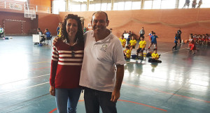 La concejala de Deportes, Manuela Escobar, junto a Sergio Pardo durante los encuentros.