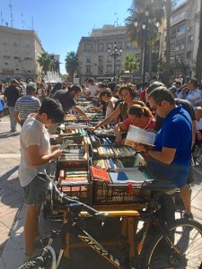 Este año el Mercadillo se celebrará en la Plaza del Punto.